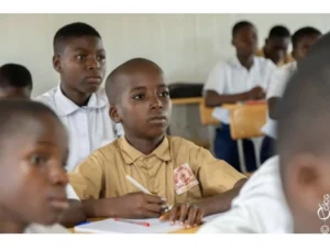 Rentrée scolaire 2026-2027 : le MENAET dévoile les manuels retenus en 6e et 5e